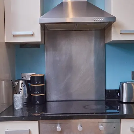 - 4 Beds - Balcony - Wifi - Yorksha דירה לידס