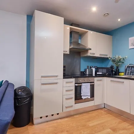 Leeds - 4 Beds - Balcony - Wifi - Yorksha Leeds (West Yorkshire)