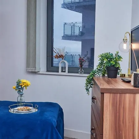 - 4 Beds - Balcony - Wifi - Yorksha